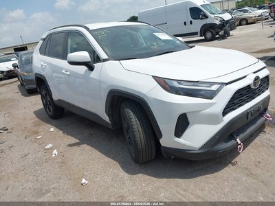 2T3P1RFV1RC****** 2024 Toyota RAV4