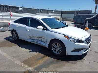 5NPE24AAXHH****** 2017 Hyundai Sonata