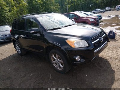 JTMDK4DVXBD****** 2011 Toyota RAV4