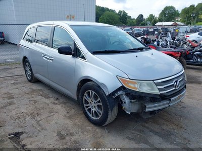 5FNRL5H45DB****** 2013 Honda Odyssey