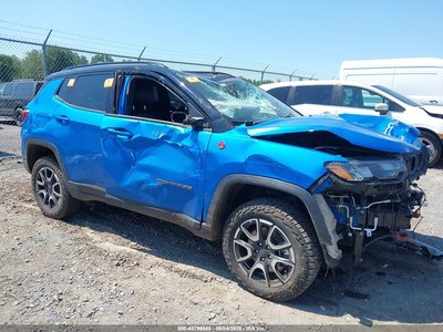 3C4NJDDN9ST****** 2025 Jeep Compass