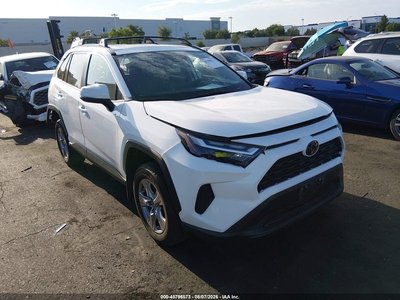 2T3W1RFV8SW****** 2025 Toyota RAV4