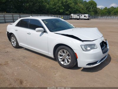 2C3CCAAG5FH****** 2015 Chrysler 300