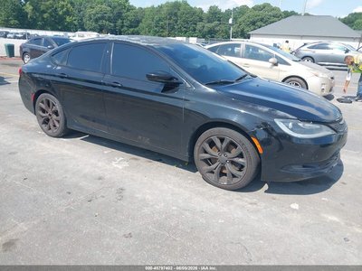 1C3CCCBBXFN****** 2015 Chrysler 200