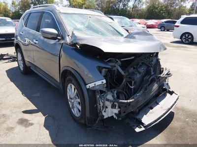 JN8AT2MT2HW****** 2017 Nissan Rogue