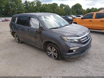 5FNYF5H72JB****** 2018 Honda Pilot