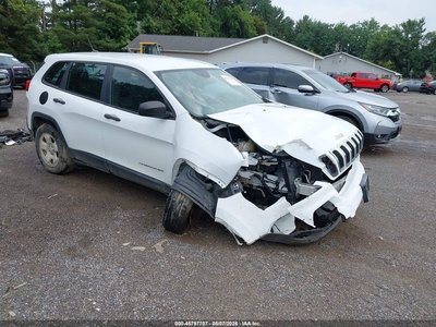 1C4PJMAB2EW****** 2014 Jeep Cherokee