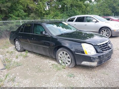 1G6KH5E63BU****** 2011 Cadillac DTS