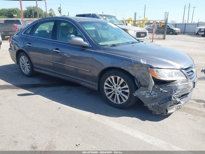 KMHFC4DD6BA****** 2011 Hyundai Azera