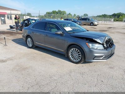 2016 Volkswagen Passat