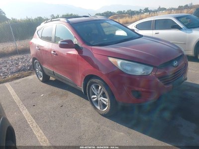 KM8JU3AC2CU****** 2012 Hyundai Tucson