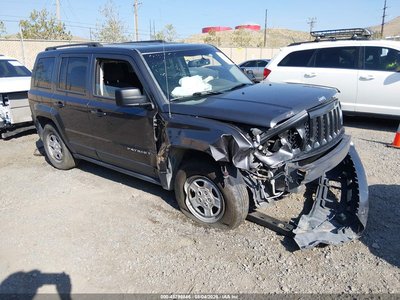 1C4NJRBB8GD****** 2016 Jeep Patriot