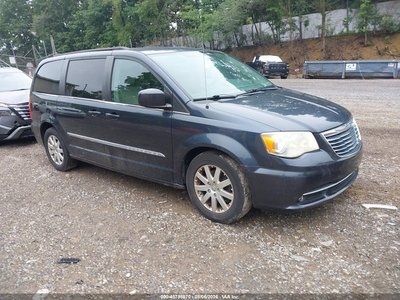 2013 Chrysler Town & Country
