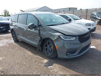 2C4RC1L78NR****** 2022 Chrysler Pacifica Hybrid