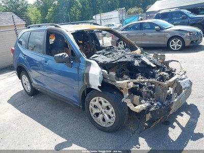 JF2SKACC5KH****** 2019 Subaru Forester