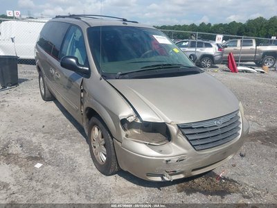 2006 Chrysler Town & Country