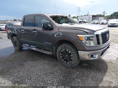 1N6AA1E54HN****** 2017 Nissan Titan