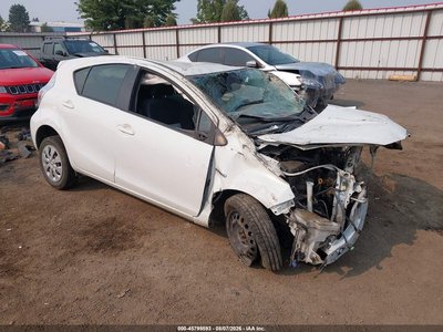 JTDKDTB30E1****** 2014 Toyota Prius C