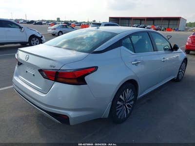 2024 Nissan Altima