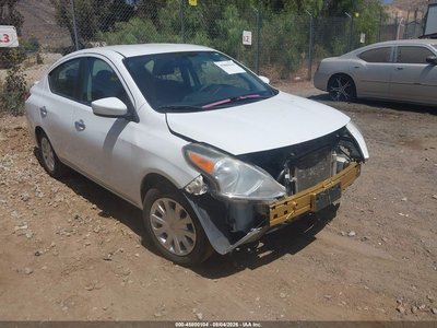 2016 Nissan Versa