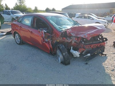 1FADP3F24JL****** 2018 Ford Focus