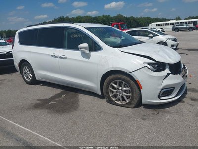2C4RC1BG6NR****** 2022 Chrysler Pacifica