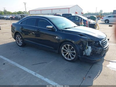 2013 Ford Taurus