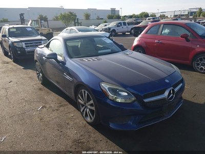 WDDPK3JA5HF****** 2017 Mercedes-Benz SLC-Class