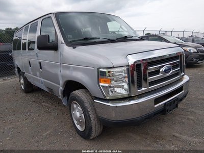 2013 Ford E-350
