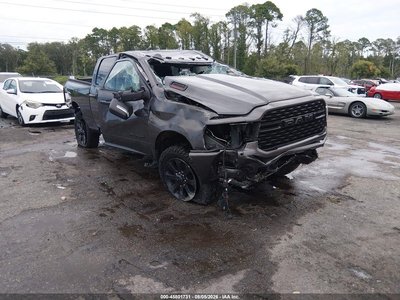 3C6UR5DL2RG****** 2024 RAM 2500