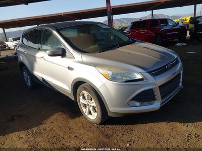 1FMCU9G90GU****** 2016 Ford Escape