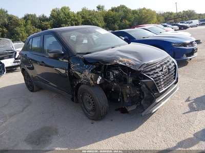 3N1CP5BV8ML****** 2021 Nissan Kicks