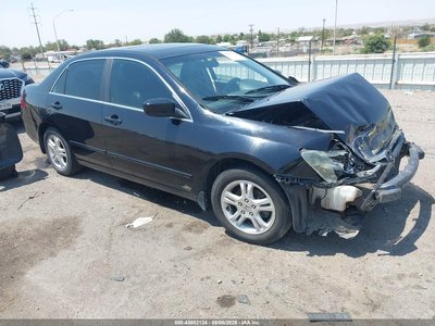 1HGCM56817A****** 2007 Honda Accord