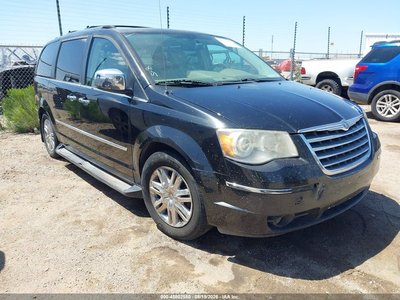 2010 Chrysler Town & Country