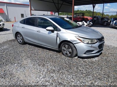 1G1BC5SM5J7****** 2018 Chevrolet Cruze