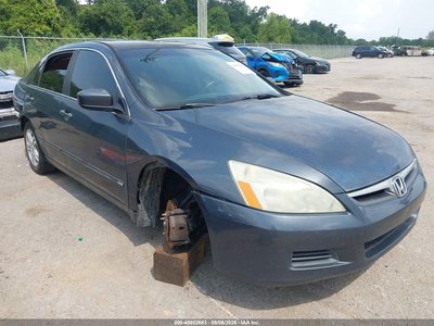 1HGCM56837A****** 2007 Honda Accord
