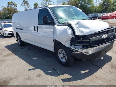 1GCWGGCG3F1****** 2015 Chevrolet Express