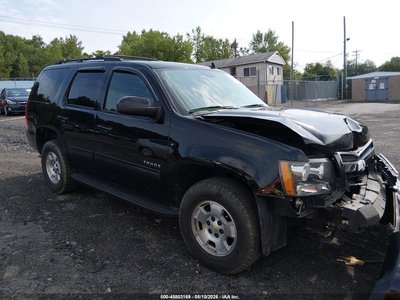 1GNSKAE04BR****** 2011 Chevrolet Tahoe