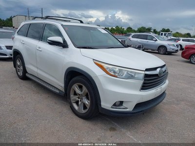 2016 Toyota Highlander