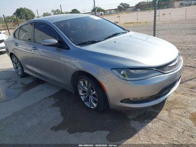 1C3CCCBB5FN****** 2015 Chrysler 200