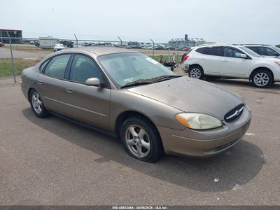 1FAFP55222A****** 2002 Ford Taurus