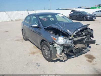 3KPA24AD5LE****** 2020 Kia Rio