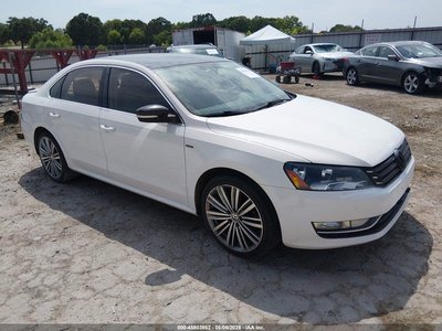 1VWBS7A31FC****** 2015 Volkswagen Passat