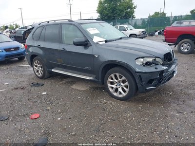 5UXZV4C52BL****** 2011 BMW X5
