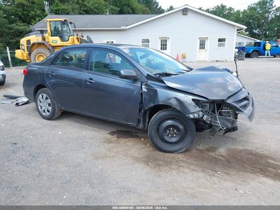 2T1BU4EE4CC****** 2012 Toyota Corolla