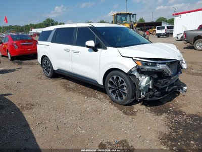 KNDNC5H3XN6****** 2022 Kia Carnival Mpv