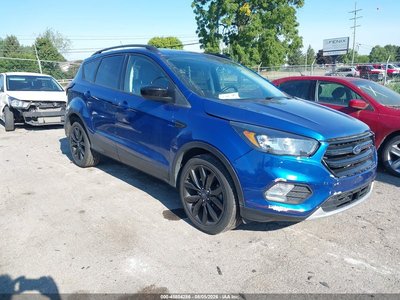 1FMCU9GD0KU****** 2019 Ford Escape