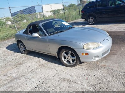 JM1NB353520****** 2002 Mazda MX-5 Miata