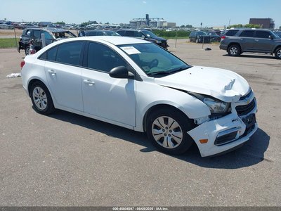 1G1PC5SH3G7****** 2016 Chevrolet Cruze Limited