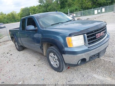 1GTEK19JX7Z****** 2007 GMC Sierra 1500